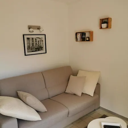 F2 Proche Centre Thermal Digne-les-Bains